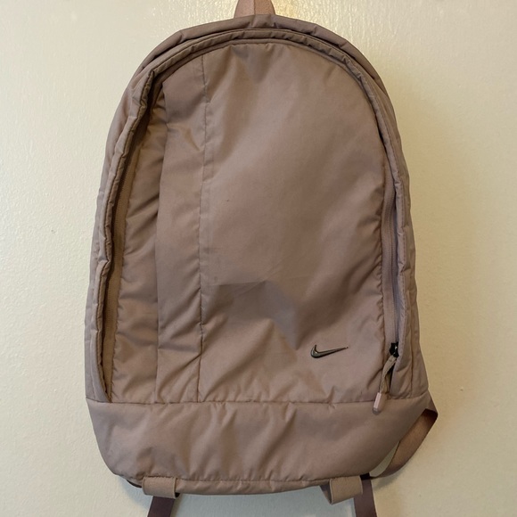 nike legend training bag